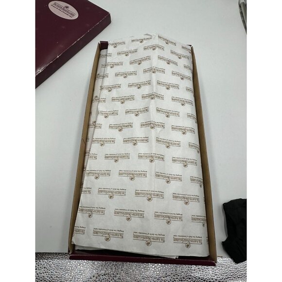 Ashton Drake Galleries 2 Much to Handle "Julie" Porcelain Doll Kathy Hippensteel - Picture 12 of 12